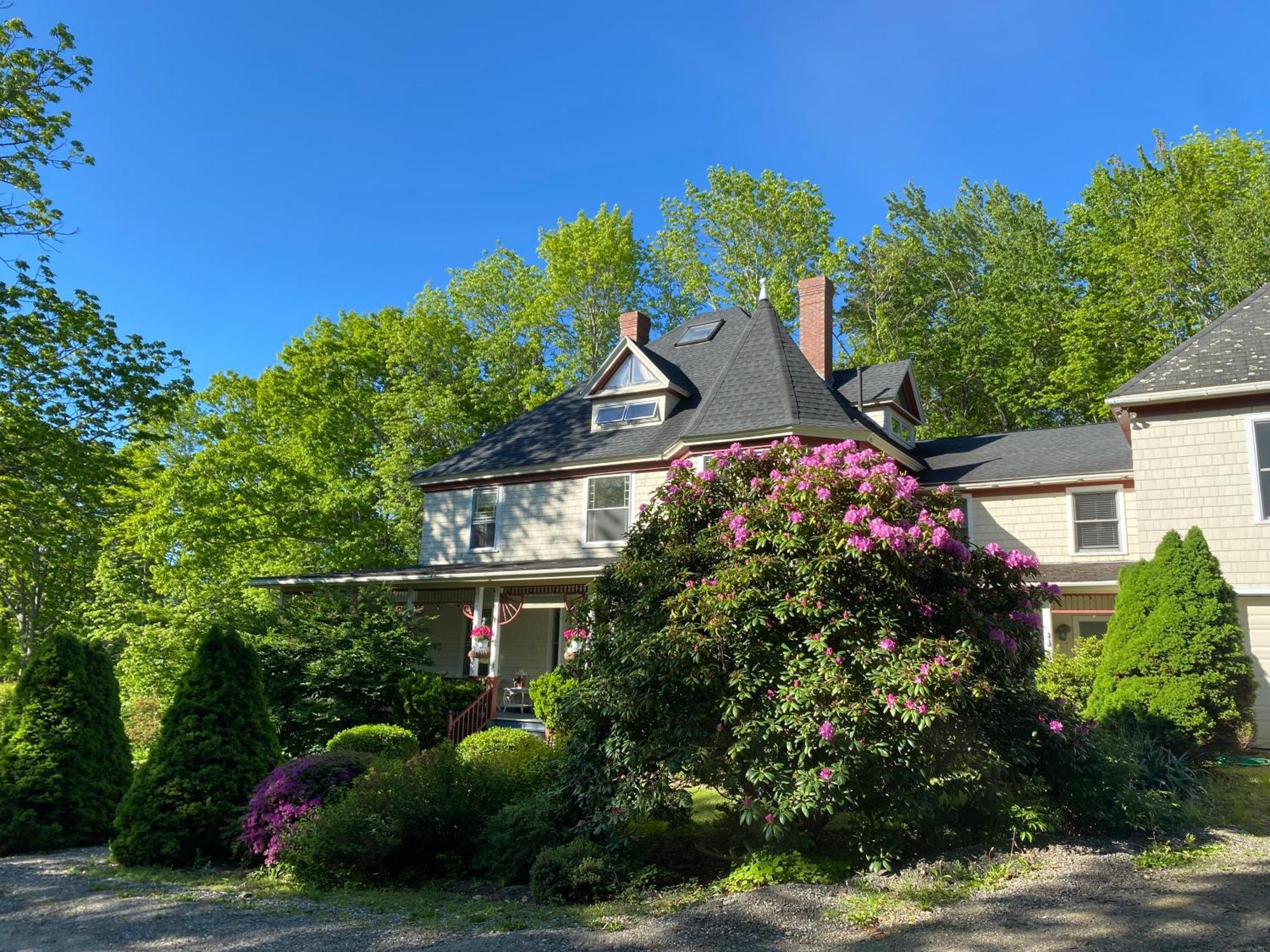 Bed and Breakfast Victorian By The Sea Lincolnville Exterior foto